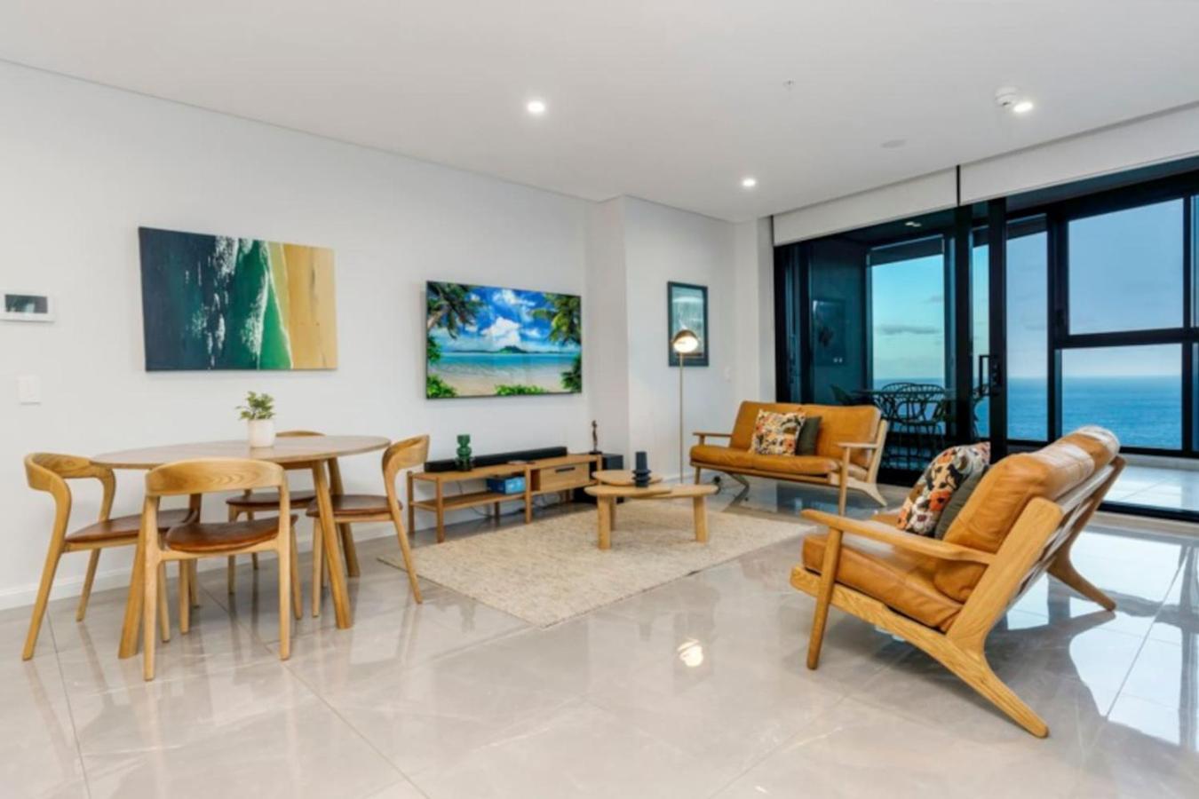 Sky In Surfers Paradise With Panoramic Views Apartment