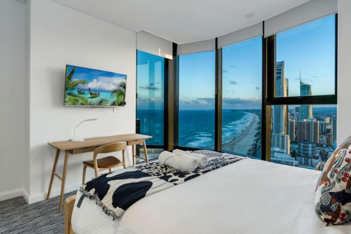 Sky In Surfers Paradise With Panoramic Views Apartment *